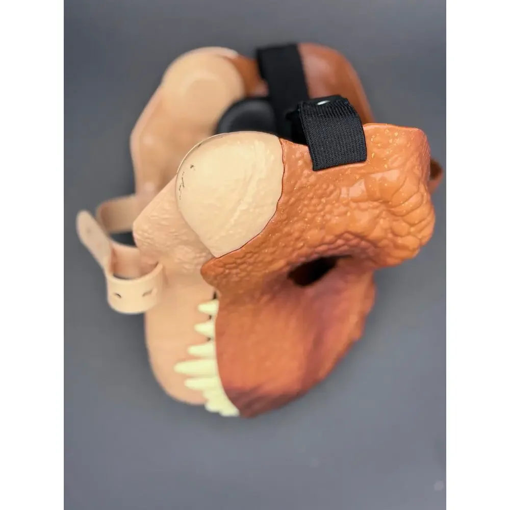Jurassic World Tyrannosaurus Rex Chomp 'N Roar Mask Kids Toy Dinosaur Open Jaw!